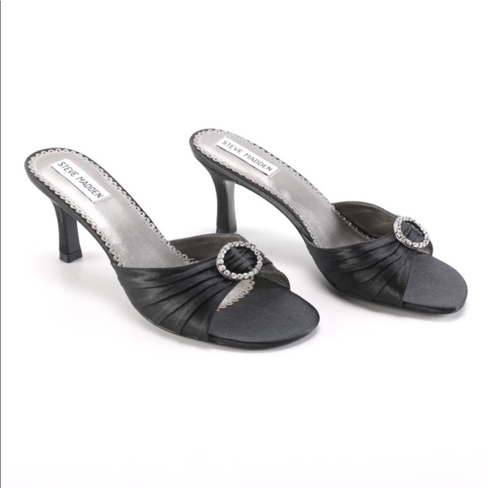Steve Madden Cha Cha black satin heels
